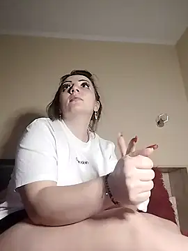 Gabrielaalialiali online show from 02-15-26, 09:14