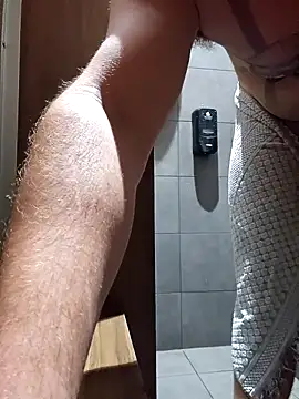 ozone1992 online show from 04-13-26, 08:46