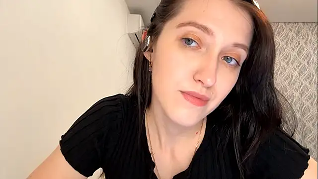 Snapshot of MerrillYeast chatting on 10-30-25, 04:15 MerrillYeast online show from 10-30-25, 04:15