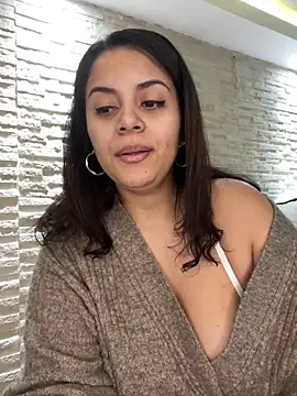 amellita-33 online show from 06-16-26, 05:29