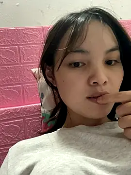 Snapshot of Tina_x chatting on 11-13-25, 05:28 Tina x online show from 11-13-25, 05:28