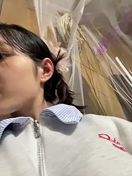 Tina x online show from 03-05-26, 09:17