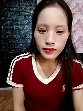 Snapshot of ezabel- chatting on 10-25-25, 02:07 ezabel- online show from 10-25-25, 02:07