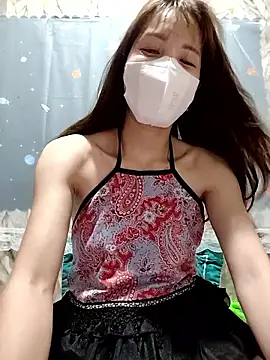 Snapshot of ezabel- chatting on 05-18-26, 10:09 ezabel- online show from 05-18-26, 10:09