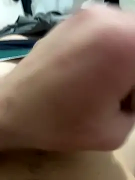 grossebite12335 online show from 12-17-25, 06:57