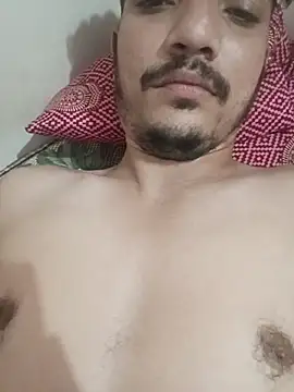 Snapshot of indoregigolo chatting on 10-29-25, 03:33 indoregigolo online show from 10-29-25, 03:33