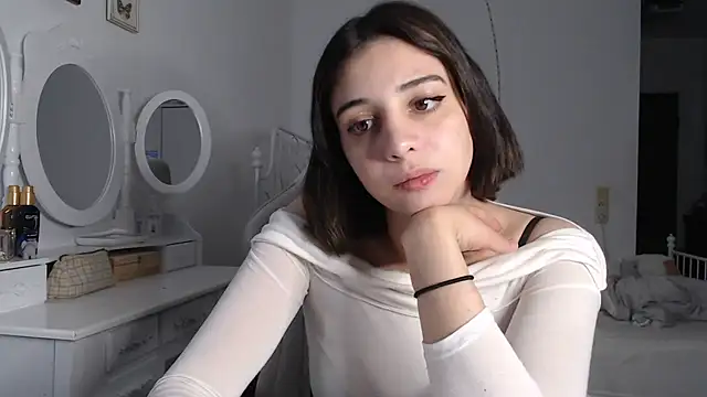 bellefleurrr online show from 06-12-26, 07:22