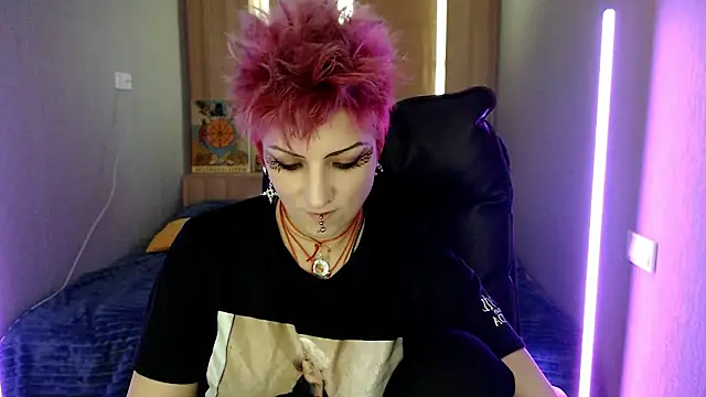 Sweet-n-Strong online show from 03-15-26, 06:20