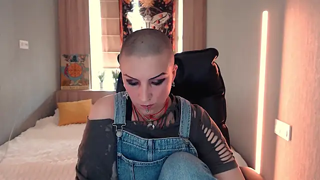 Snapshot of Sweet-n-Strong chatting on 07-03-26, 11:06 Sweet-n-Strong online show from 07-03-26, 11:06