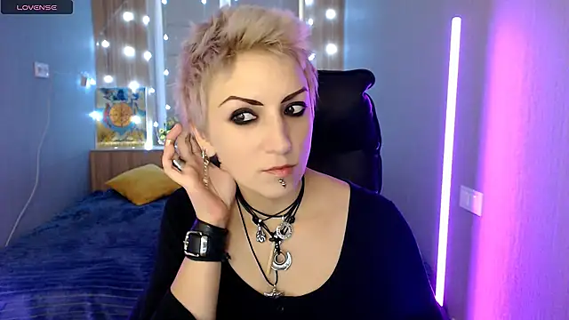 Sweet-n-Strong online show from 12-02-25, 08:16