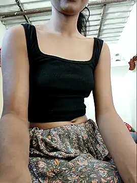 Kissu-Jaan online show from 11-14-25, 05:11