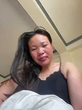 Macy-y online show from 10-28-25, 12:55