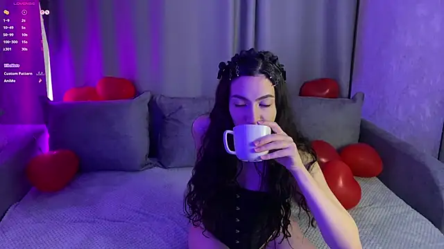 Snapshot of Mulan_Lo chatting on 02-23-26, 07:36 Mulan Lo online show from 02-23-26, 07:36