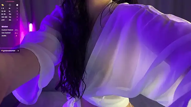 Snapshot of Mulan_Lo chatting on 02-05-26, 06:59 Mulan Lo online show from 02-05-26, 06:59