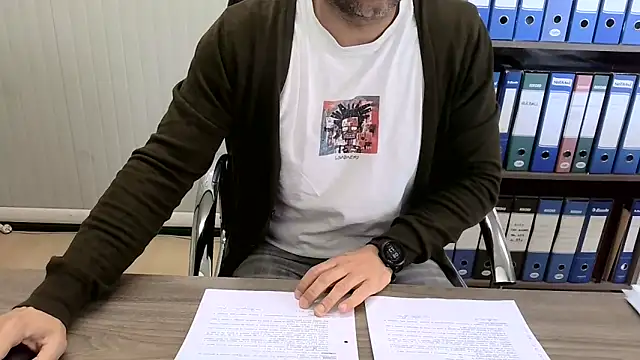 Evasionee online show from 04-22-26, 06:53