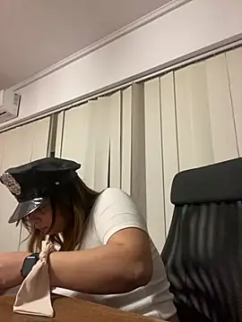 kittykelly online show from 02-12-26, 07:13