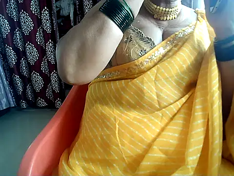 Snapshot of TABOOBREAKERS chatting on 09-11-25, 04:45 TABOOBREAKERS online show from 09-11-25, 04:45