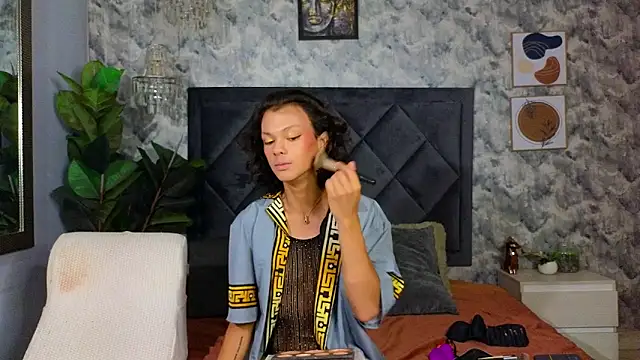 Indi rave online show from 11-18-25, 01:25