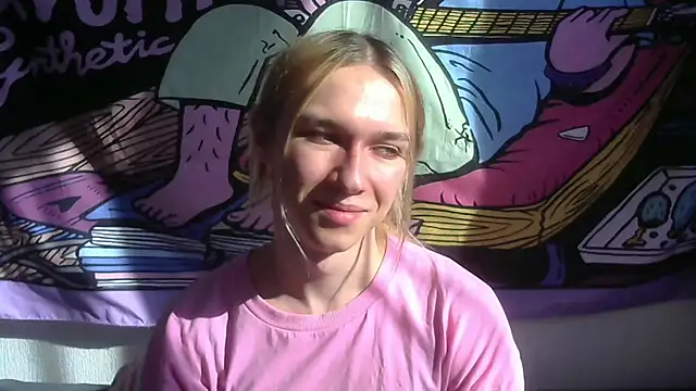 Snapshot of icebenz chatting on 07-06-26, 01:07 icebenz online show from 07-06-26, 01:07