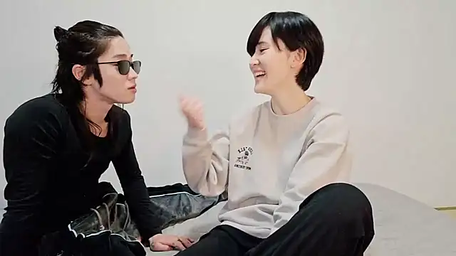 Snapshot of NORA_NEKO_2_2 chatting on 02-27-26, 02:17 NORA NEKO 2 2 online show from 02-27-26, 02:17