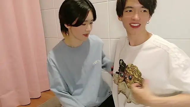 Snapshot of NORA_NEKO_2_2 chatting on 11-23-25, 11:09 NORA NEKO 2 2 online show from 11-23-25, 11:09