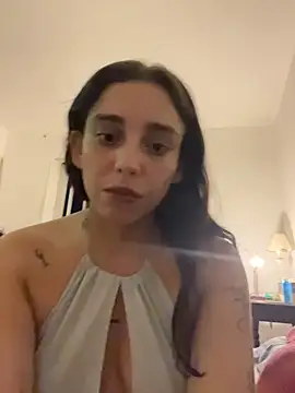 Snapshot of gigi333regi chatting on 02-20-26, 01:02 gigi333regi online show from 02-20-26, 01:02