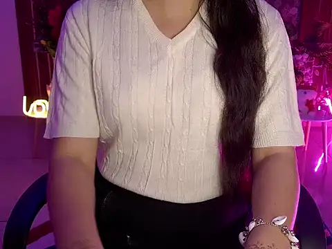 Snapshot of Misha_01 chatting on 01-31-26, 07:12 Misha 01 online show from 01-31-26, 07:12