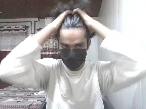 Snapshot of kriZ08 chatting on 06-13-26, 12:47 kriZ08 online show from 06-13-26, 12:47