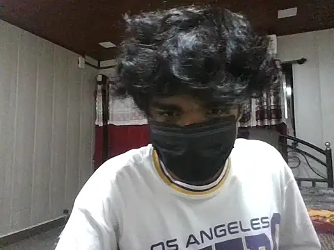 Snapshot of kriZ08 chatting on 05-04-26, 01:14 kriZ08 online show from 05-04-26, 01:14