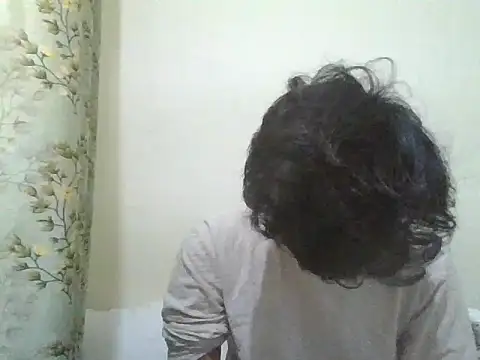Snapshot of kriZ08 chatting on 05-16-26, 06:23 kriZ08 online show from 05-16-26, 06:23
