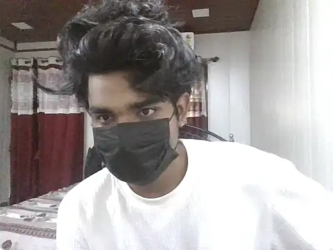 Snapshot of kriZ08 chatting on 06-07-26, 11:04 kriZ08 online show from 06-07-26, 11:04
