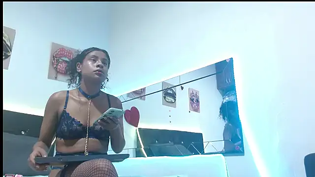 antonella pink2 online show from 02-15-26, 08:02