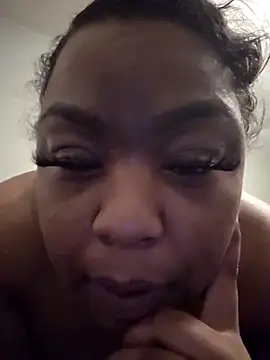 Snapshot of TigOBittiesTheOriginal chatting on 10-30-25, 12:58 TigOBittiesTheOriginal online show from 10-30-25, 12:58