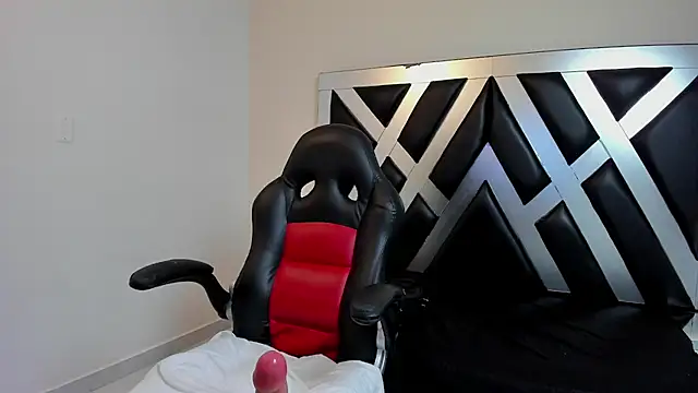 CloePerson online show from 11-28-25, 11:54