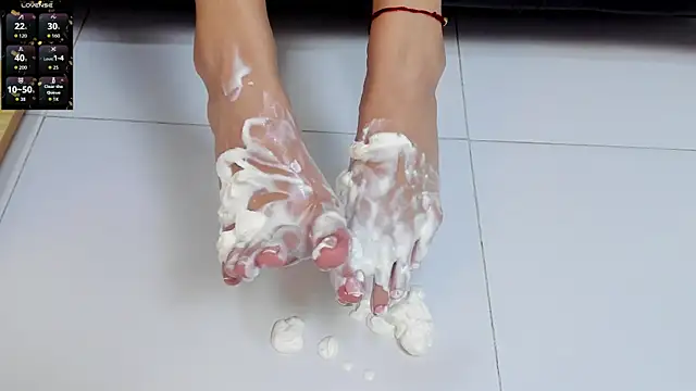 CloePerson online show from 02-19-26, 03:53