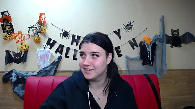 ScarletCargo online show from 11-06-25, 06:01