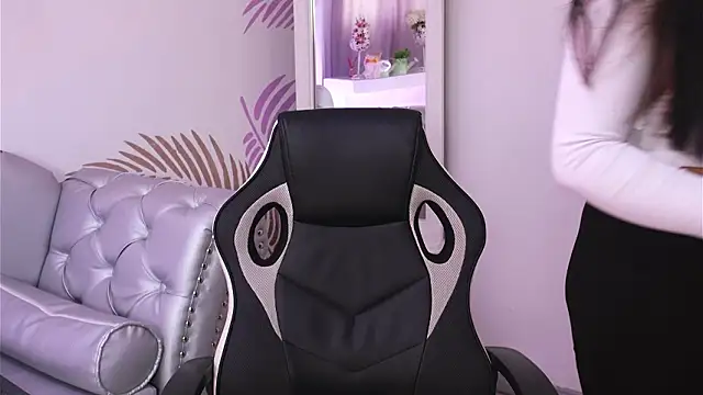 Isabelle Lane online show from 03-05-26, 12:46