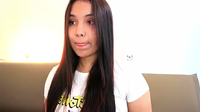 Isabelle Lane online show from 04-04-26, 12:45