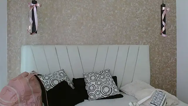 AliceSmity  online show from 02-09-26, 12:03