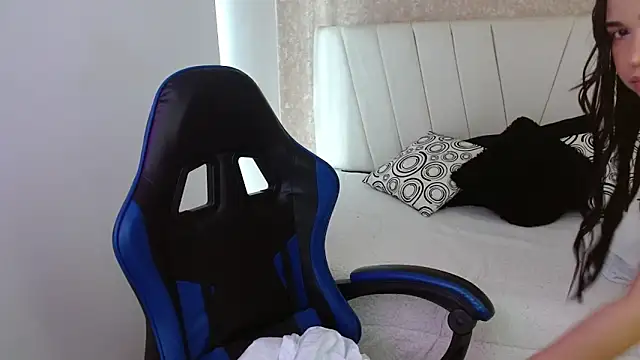 AliceSmity  online show from 02-07-26, 12:24