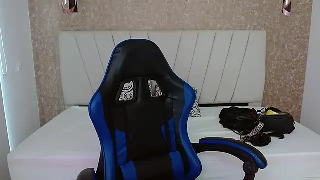 AliceSmity  online show from 02-03-26, 12:21