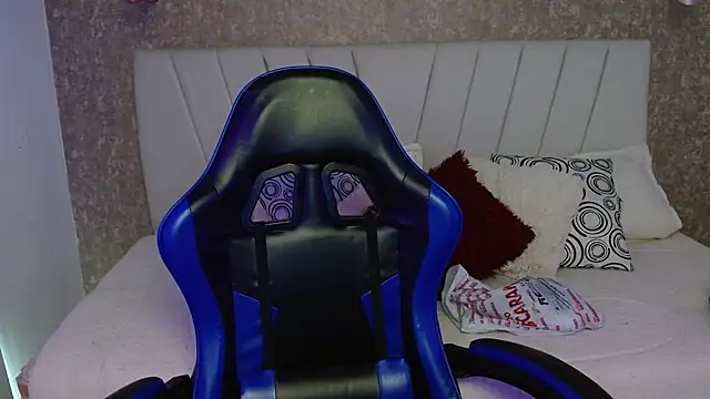 AliceSmity  online show from 01-18-26, 12:08