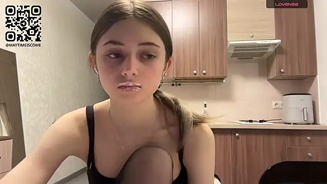 AidaGloshen online show from 04-06-26, 03:57