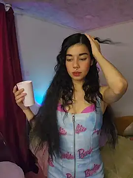 wetbyAlice online show from 05-13-26, 08:05