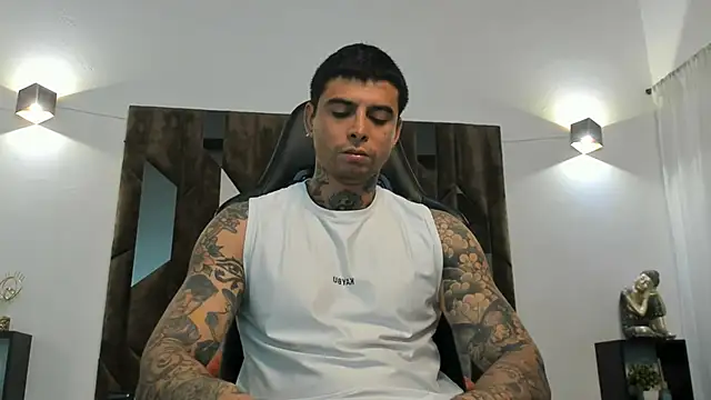 MATEO DILUCA online show from 12-02-25, 10:17