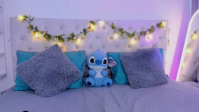 BLAIR QUEEN online show from 02-13-26, 10:21