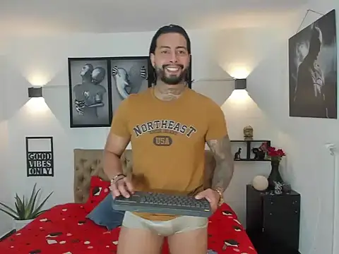 Snapshot of christopher_palmerjs chatting on 11-04-25, 12:03 christopher palmerjs online show from 11-04-25, 12:03