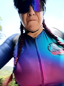 LAPOTRA 04 online show from 04-14-26, 03:39