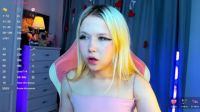 VivieSunn online show from 06-27-26, 12:22