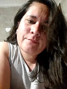 Clara Arg online show from 11-29-25, 02:55